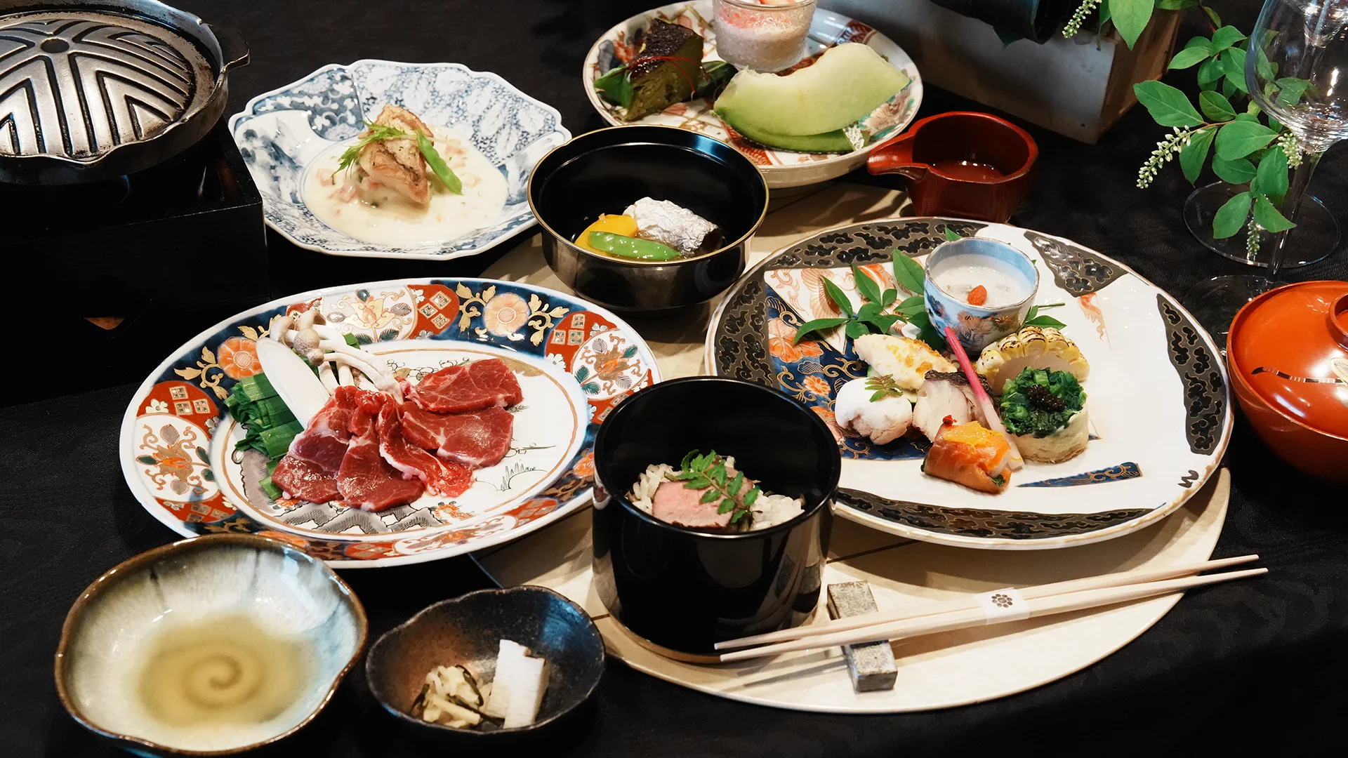 松屋本館 松コース 会席料理全景