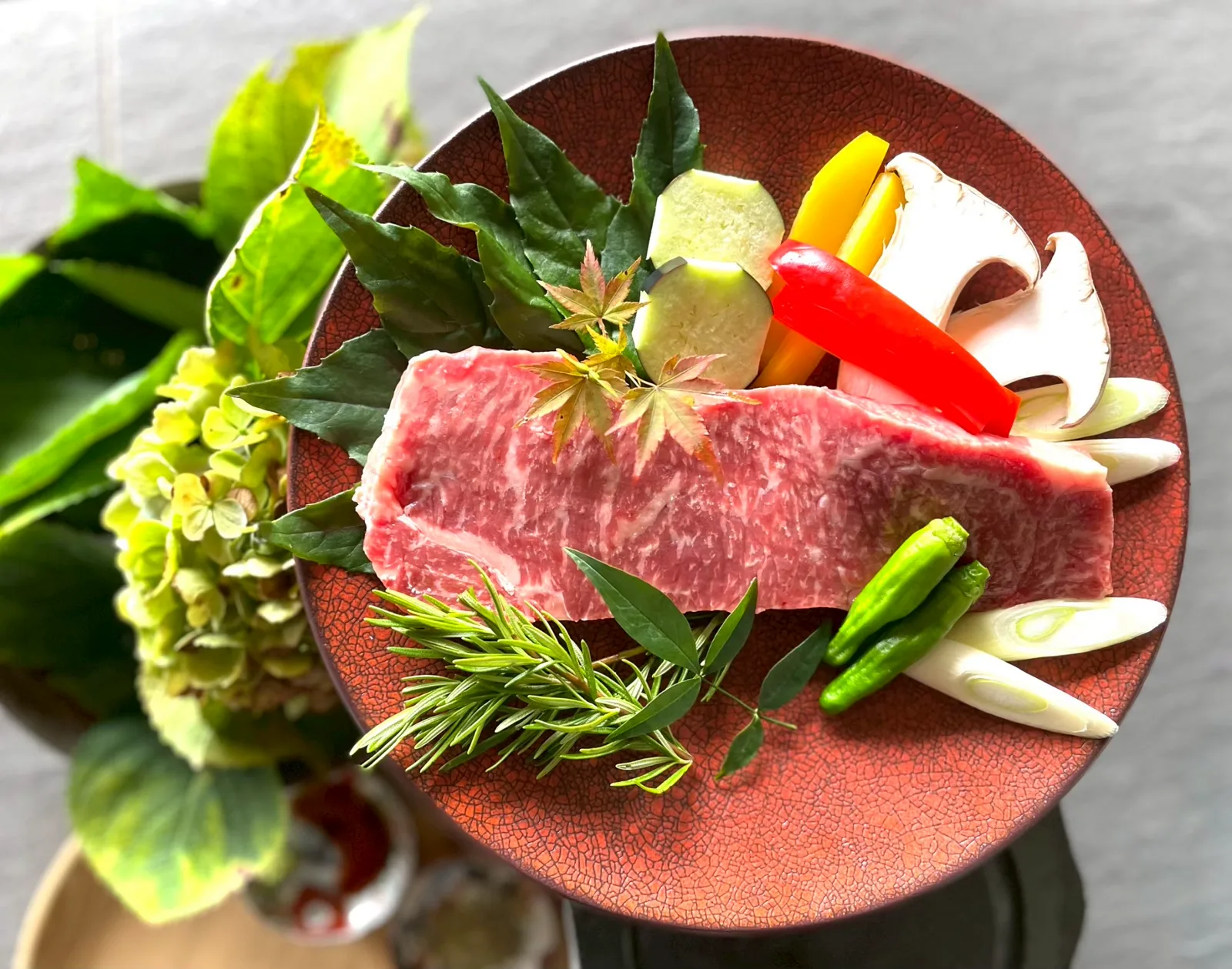 松屋本館 阿蘇赤牛と季節野菜の一皿